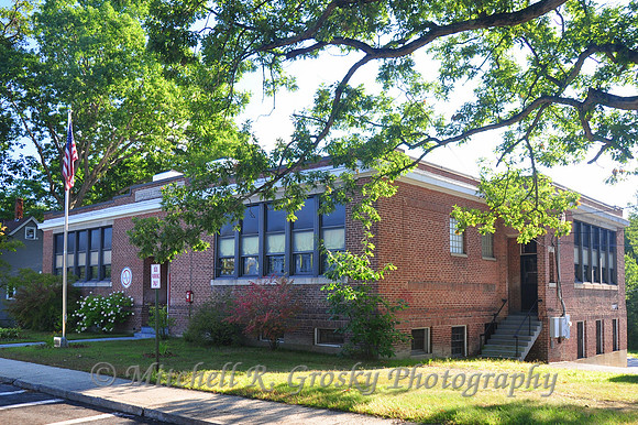 Sanders Street School in Athol, MA
